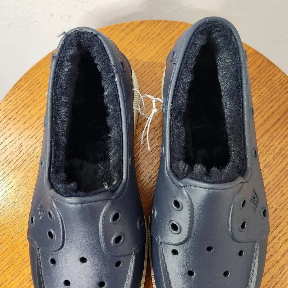 Sperry Women's Navy Float Boat Shoes with Faux Fur Lining Size 8 NWOT